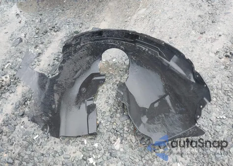 2021 Volvo Xc40 T5 R-Design z USA, uszkodzony, nr VIN YV4162UMXM2492877